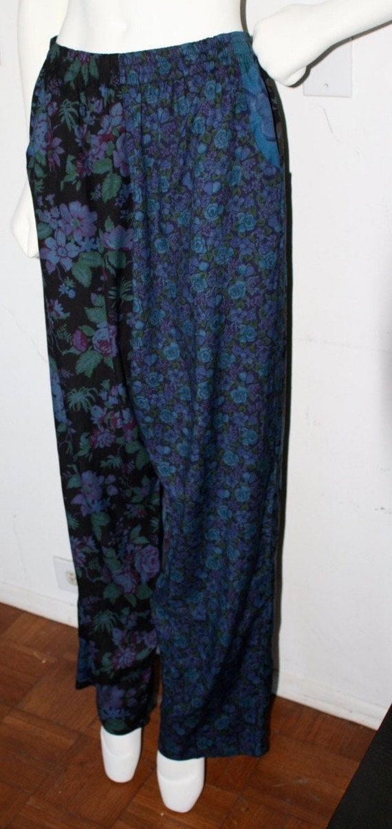 90s Baggy Floral Harem Pants Vintage ZACHI Deadsto