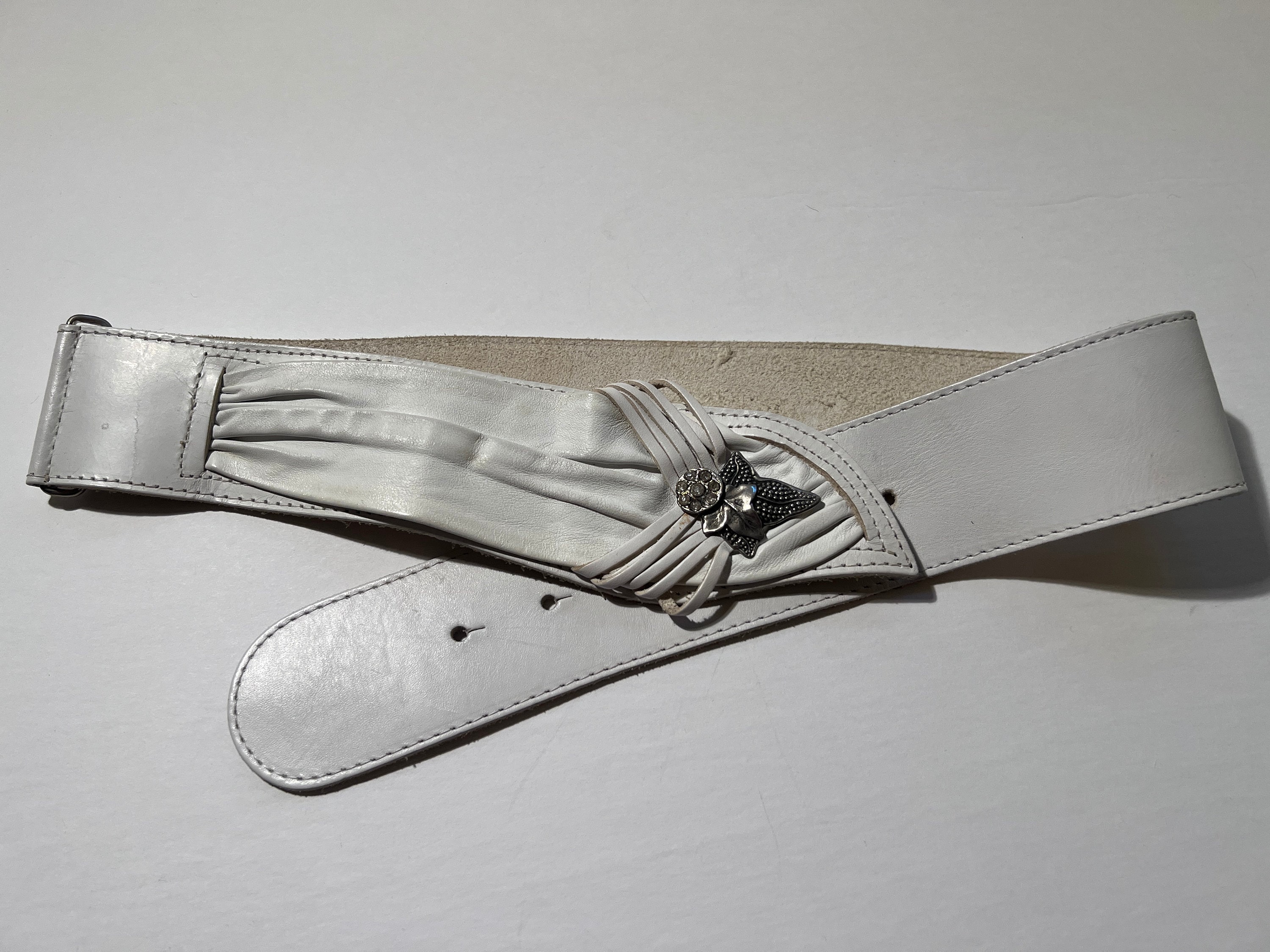 Vintage 1980s Avant-garde Chunky Rhinestone Cowgirl Silver  display picture 2