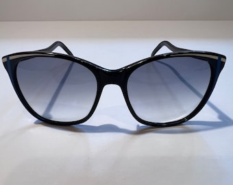 1980s VUARNET Style Black Blue And White Oversized Hombre Tinted Lensed Sunglasses... Excellent Condition