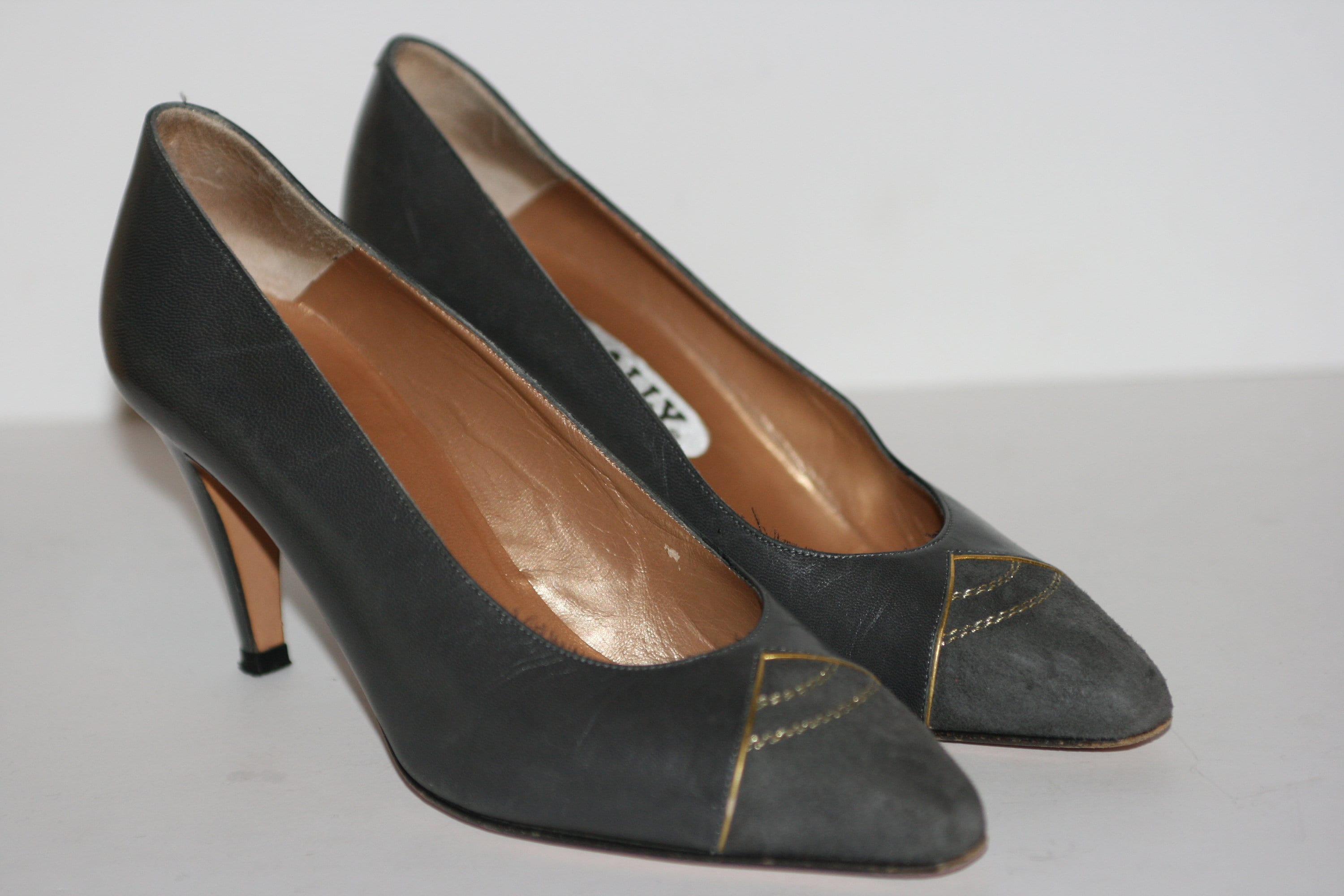 BALLY美品ヴィンテージパンプス il_fullxfull.7151463178_gkza.jpg