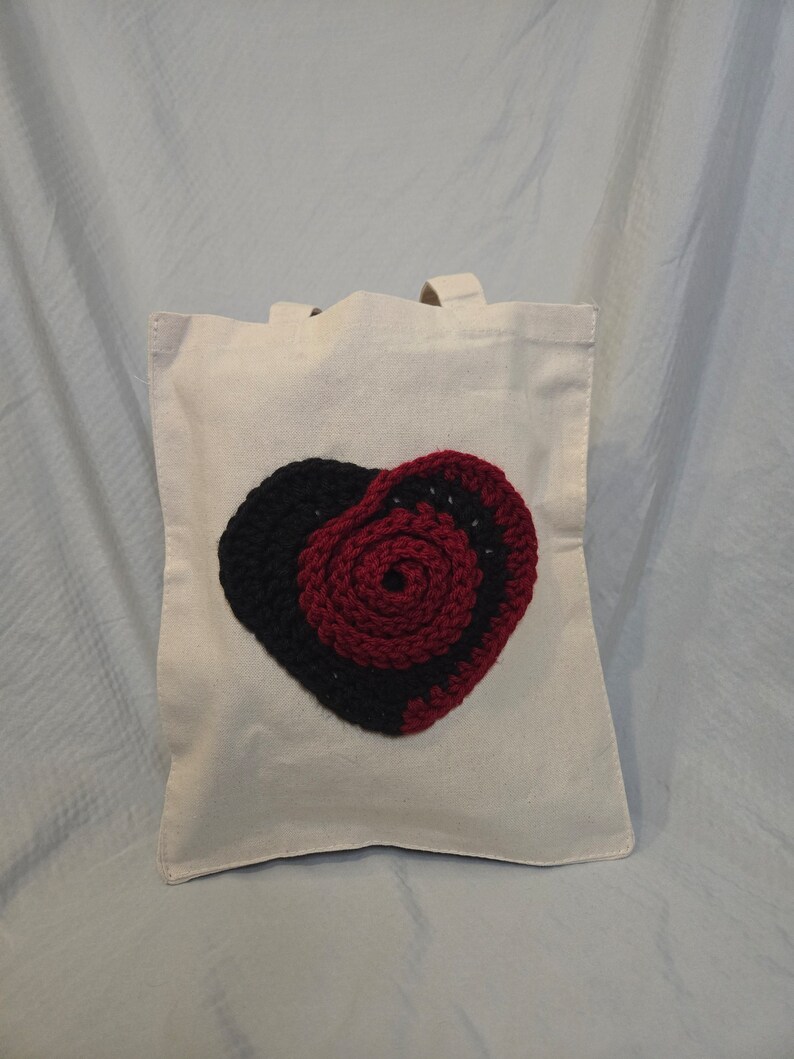 3D Twisted Heart Recycled Canvas Tote Bag image 1