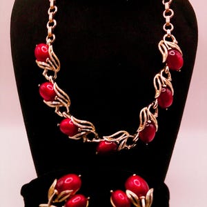 Vintage Lisner Red Berry Necklace Earrings Set Gold Tone Mid Century Floral Jewelry