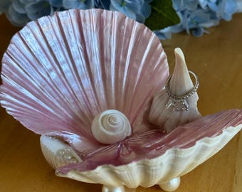 Pink Scallop Shell Jewelry Dish Set – Rose Quartz Coastal Gift
