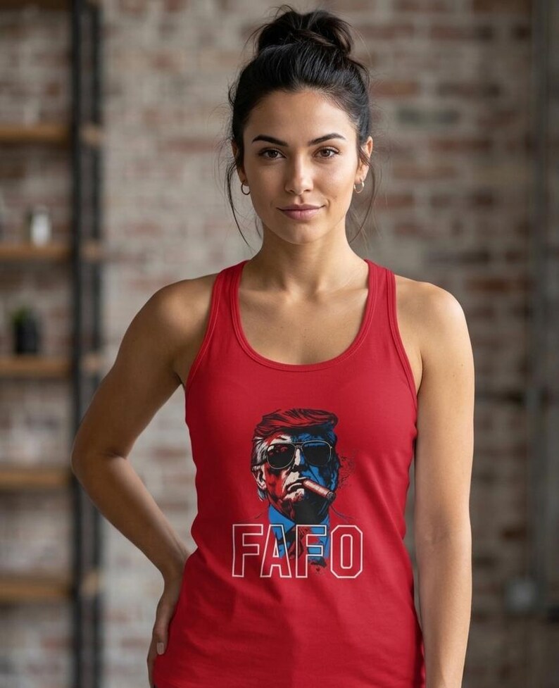 Camiseta sin mangas estilo racerback de Trump, camiseta sin mangas Trump 2026, camiseta sin mangas del 4 de julio imagen 1