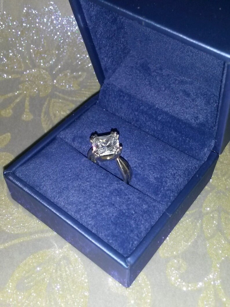 Royal Blue Lighted LED Engagement Ring Box / Illuminated Ring Etsy