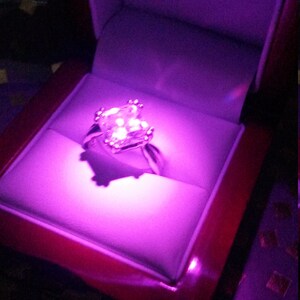 illuminated ring box