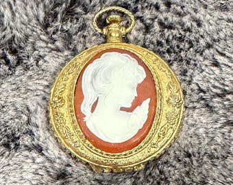 Vintage Max Factor Cameo Compact