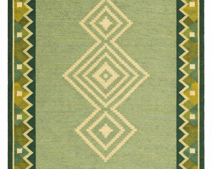 Handwoven Green Geometric Kilim Rug – Modern Tribal Flatweave Carpet
