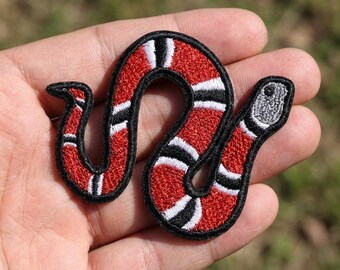 Red Snake Patch, Milk Snake Iron On Patch, Gothic Coral Snake Badge, Retro Tattoo Animal Decor, Cool Biker Jacket Decor