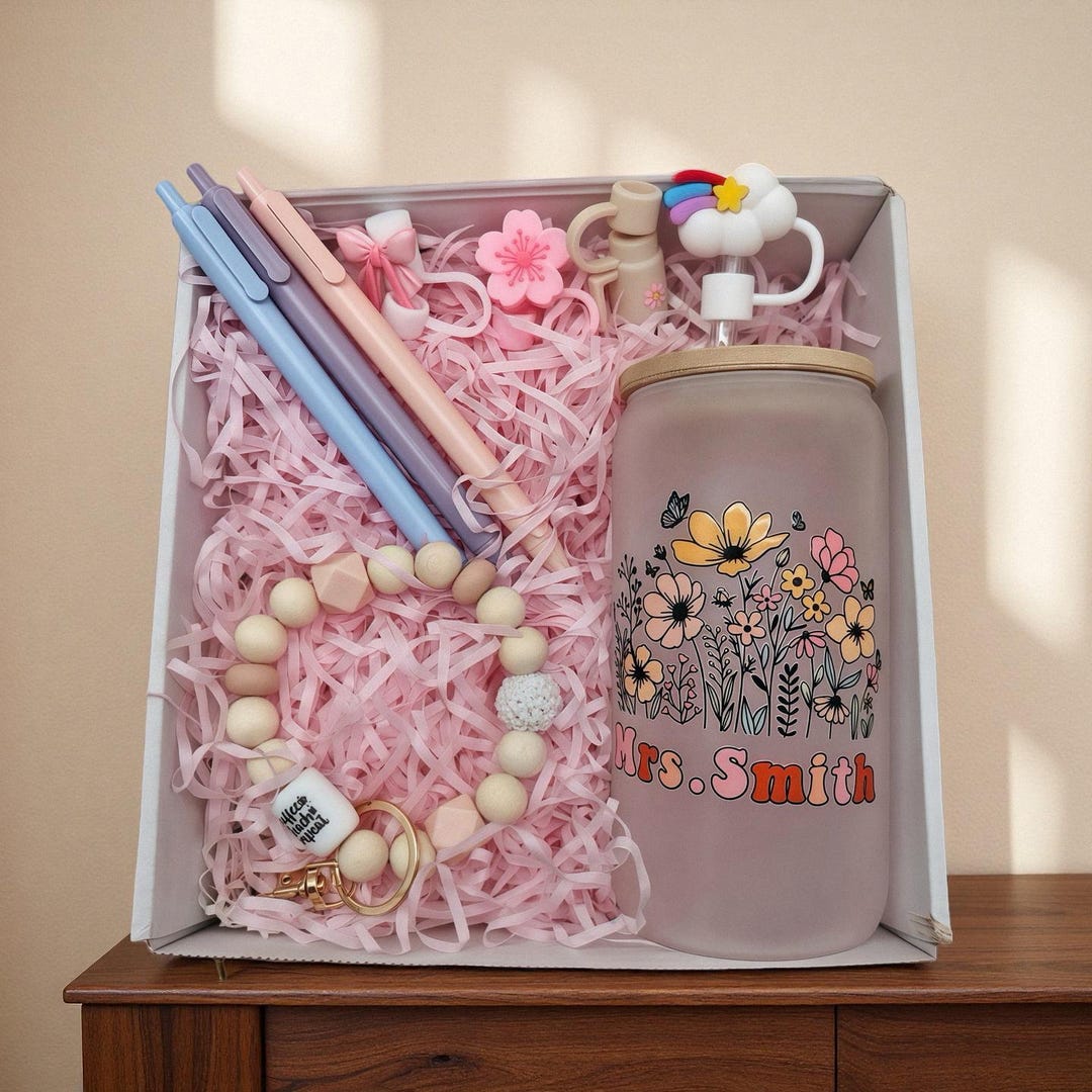 Personalized Teacher's Day Gifts, Teacher Presents, Gift Boxes for ...
