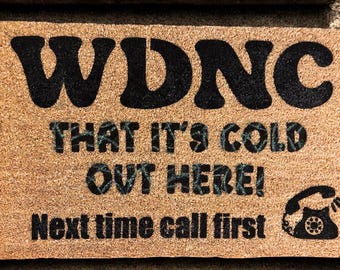 Handgeschilderde pittige deurmat • Grappig verandadecor