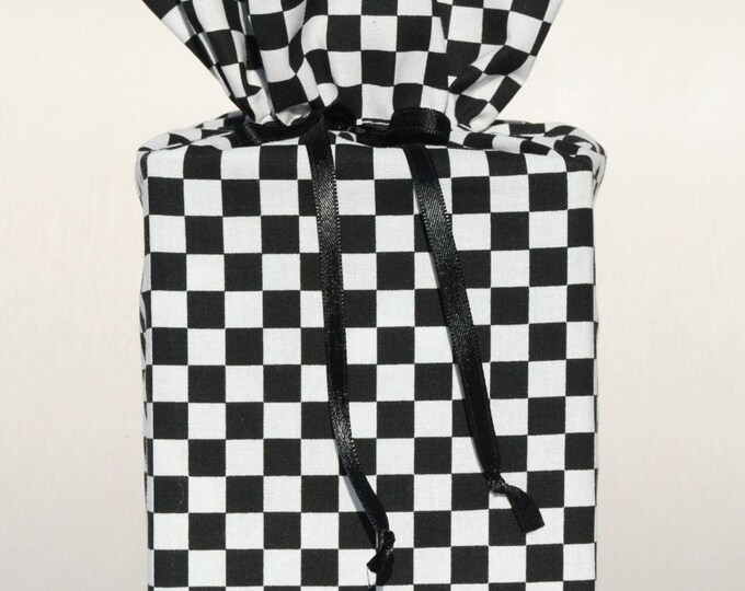 Kleenex Box Cover, Black and White Tissue Box Holder, Black and White Bathroom Accessories