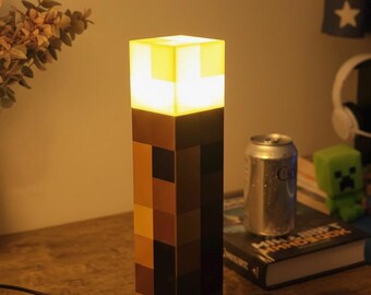 Lámpara LED con forma de antorcha inspirada en Minecraft para la luz nocturna del escritorio de la habitación del jugador