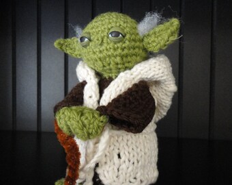 PATTERN - 6" Crochet Figurine with Robe and Cane