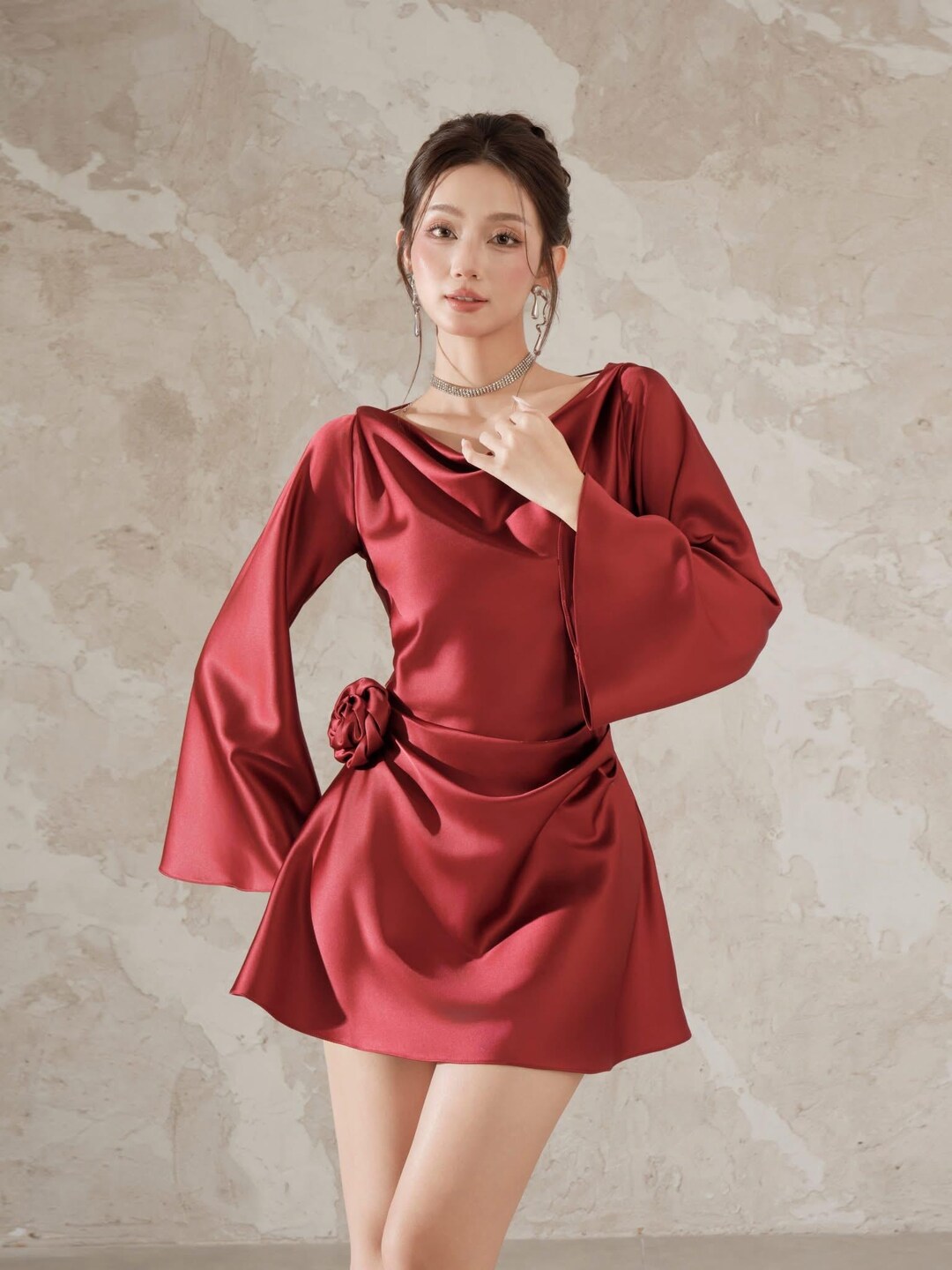 red satin mini dress Daphne - US 6 Crafted from premium high Elegant Red Satin Mini Dress