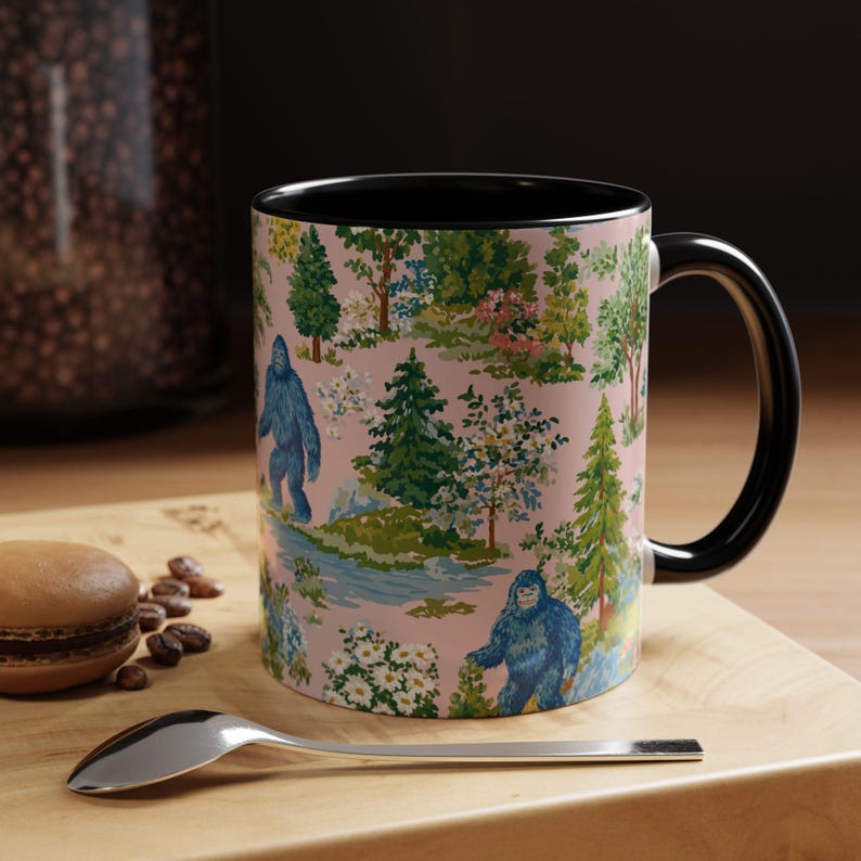 Bigfoot Sasquatch Mug - Coffee Cup Paranormal Gift Bigfoot Sasquatch Print Forest Funny Mug immagine 6