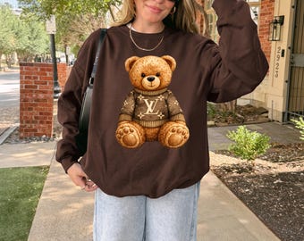 Trendy Teddy Bear Sweatshirt, Cute Winter Crewneck Aesthetic Christmas Sweatshirt Oversized Cute Bear Shirt Cozy Old Money Sweatshirt, cute