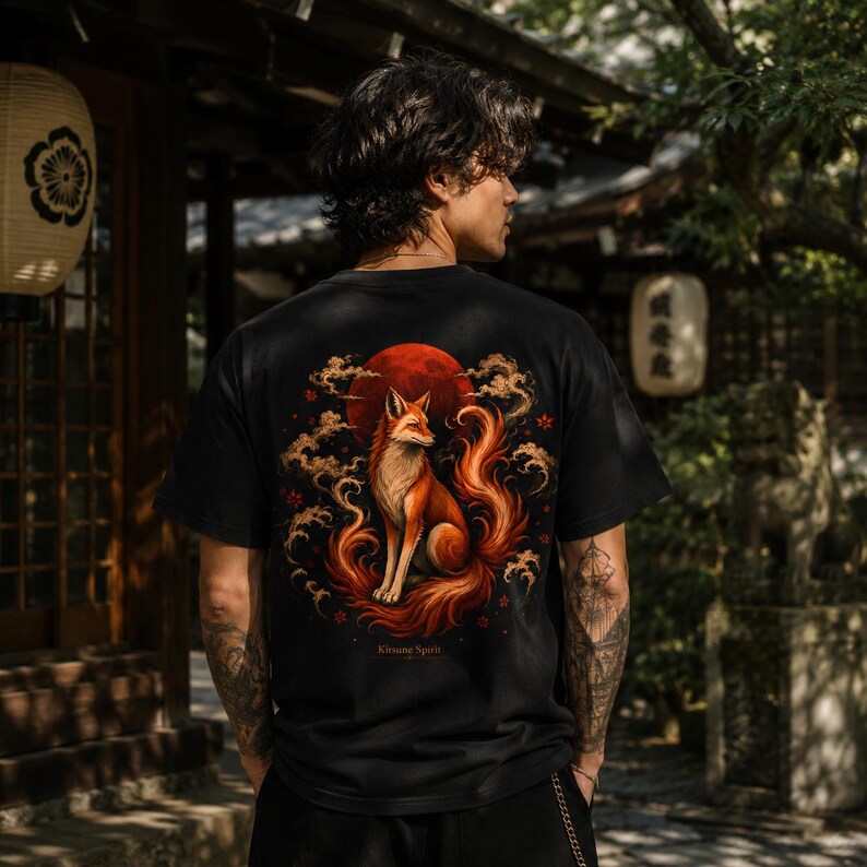 Camiseta vintage de zorro, camiseta Kitsune Spirit, camiseta japonesa de zorro, camiseta de zorro adorable, mitología japonesa, camiseta Wild Spirit, camisetas de algodón extragrandes imagen 2