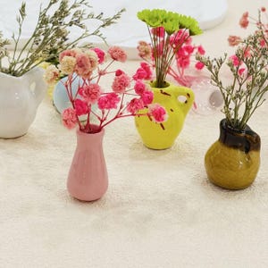 Cute Small Flower Holder – Magnetic Mini Ceramic Vase Fridge Magnet – Decorative Refrigerator Magnet – Tiny Wall Vase – Home Decoration Gift