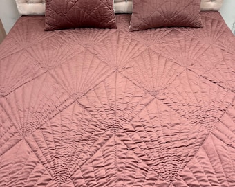 Handgenähtes Samt-Quilt-Set - Samtüberwurf - Tagesdecke mit Kissenbezügen