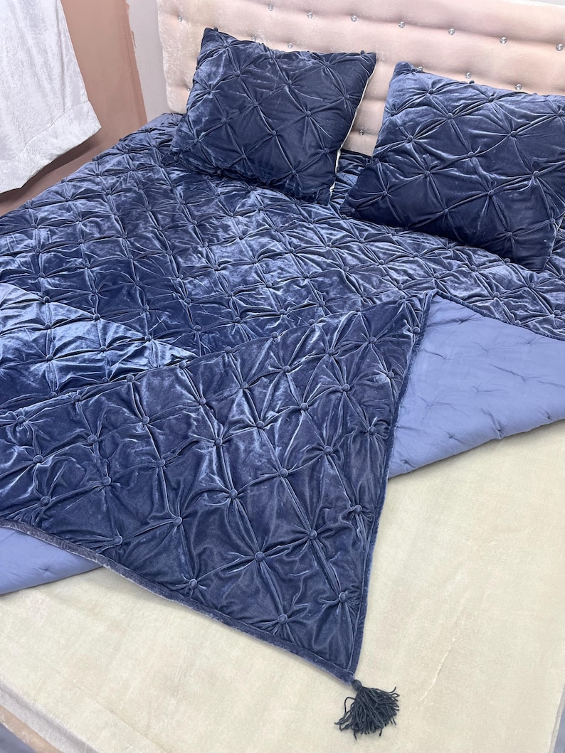velvet quilted bedding set, purplish grey comforter, tassel comforter blanket, velvet bedding set, quilted comforter set, grey purple bedding, luxury velvet quilt, tassel bedding set, designer comforter, soft velvet blanket, premium bedding set, elegant bedroom decor, modern bedding set, plush comforter, cozy blanket set, handmade quilted bedding, decorative tassel quilt, winter comforter set, lightweight velvet quilt, durable stitched comforter, home decor bedding, hotel style bedding,