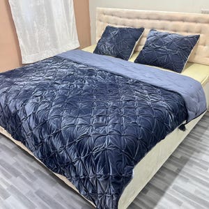 velvet quilted bedding set, purplish grey comforter, tassel comforter blanket, velvet bedding set, quilted comforter set, grey purple bedding, luxury velvet quilt, tassel bedding set, designer comforter, soft velvet blanket, premium bedding set, elegant bedroom decor, modern bedding set, plush comforter, cozy blanket set, handmade quilted bedding, decorative tassel quilt, winter comforter set, lightweight velvet quilt, durable stitched comforter, home decor bedding, hotel style bedding,