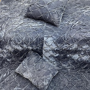 velvet quilted bedding set, purplish grey comforter, tassel comforter blanket, velvet bedding set, quilted comforter set, grey purple bedding, luxury velvet quilt, tassel bedding set, designer comforter, soft velvet blanket, premium bedding set, elegant bedroom decor, modern bedding set, plush comforter, cozy blanket set, handmade quilted bedding, decorative tassel quilt, winter comforter set, lightweight velvet quilt, durable stitched comforter, home decor bedding, hotel style bedding,
