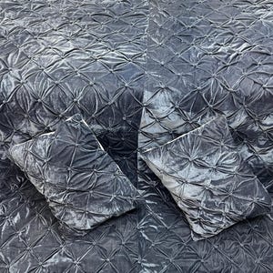 velvet quilted bedding set, purplish grey comforter, tassel comforter blanket, velvet bedding set, quilted comforter set, grey purple bedding, luxury velvet quilt, tassel bedding set, designer comforter, soft velvet blanket, premium bedding set, elegant bedroom decor, modern bedding set, plush comforter, cozy blanket set, handmade quilted bedding, decorative tassel quilt, winter comforter set, lightweight velvet quilt, durable stitched comforter, home decor bedding, hotel style bedding,