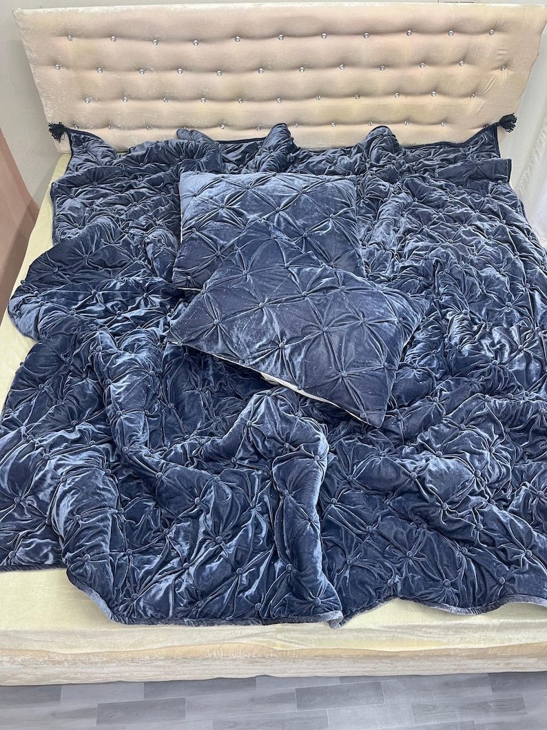 velvet quilted bedding set, purplish grey comforter, tassel comforter blanket, velvet bedding set, quilted comforter set, grey purple bedding, luxury velvet quilt, tassel bedding set, designer comforter, soft velvet blanket, premium bedding set, elegant bedroom decor, modern bedding set, plush comforter, cozy blanket set, handmade quilted bedding, decorative tassel quilt, winter comforter set, lightweight velvet quilt, durable stitched comforter, home decor bedding, hotel style bedding,