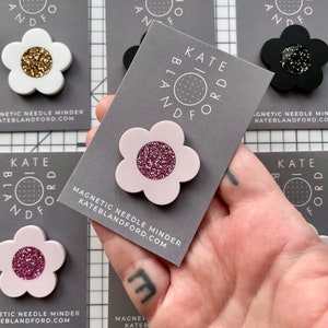 DAISY needle minder magnet for cross stitch or embroidery | needle keeper | accessory | sewing supply
