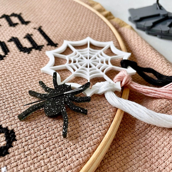 HALLOWEEN 22 acrylic thread organiser | needle minder | bobbin set for cross stitch, embroidery, needlepoint