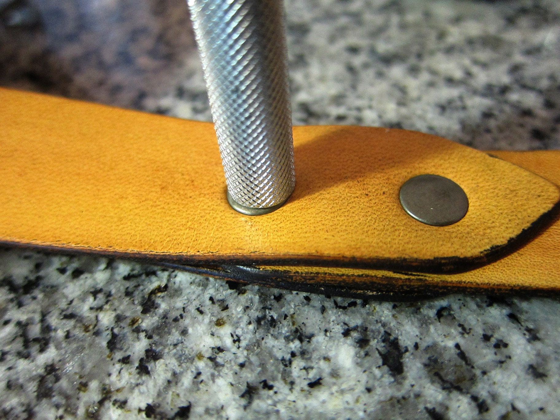 PDF Leathercraft Tutorial Caracoda Magazine Issue 3 Leather Bag Carved