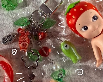 Leafy Strawberry Igari Keychain - Etsy
