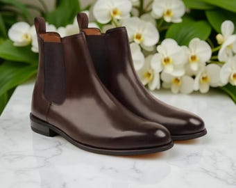 Botas Chelsea de couro marrom escuro | Botas de cano curto sem fecho, feitas à mão