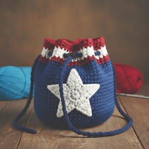 American Flag Crochet Bag Pattern – Patriotic Star Applique (Digital Download)