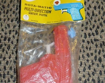 Vintage Plastic TOY WATER Gun Pistol Mint In Original Package