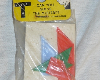 Vintage 1960s TOY PUZZLE Plastic Pieces Educational  Toy Mint in Package Hong Kong