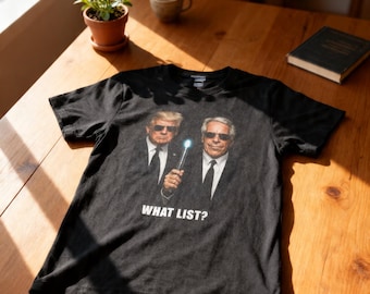 面白い政治ミームTシャツ、What List Tシャツ、ヴィンテージミームTシャツ、ダークユーモアグラフィックTシャツ、レトロパロディTシャツ、バイラルミームTシャツ、ステートメントTシャツ