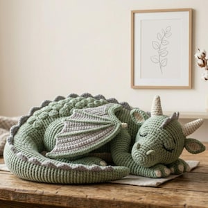 Realistischer schlafender Drache Amigurumi Muster : Cozy Fantasy Dragon häkeln (PDF Download)