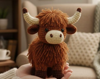 Highland Cow Amigurumi Crochet Pattern : Beginner Friendly (PDF Download)
