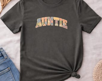 Auntie Faux Patchwork Shirt, Floral Auntie Shirt, New Aunt Gift, Pregnancy Announcement, Pregnancy Reveal to Aunt, Cute Cottagecore Aunt Tee