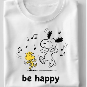 以下が含まれることがあります： 白い文字で「Welcome to our home」と書かれた素朴な木製の看板。 荒れた仕上がりとシンプルで魅力的なデザインで、玄関の装飾に最適です。