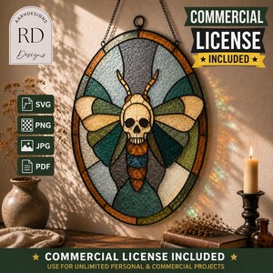 Digitaal patroon van een mottenschedel in glas-in-lood, gotisch, printbaar (PDF, SVG), sjabloon voor glaskunst voor beginners, wanddecoratie, huisdecoratie.