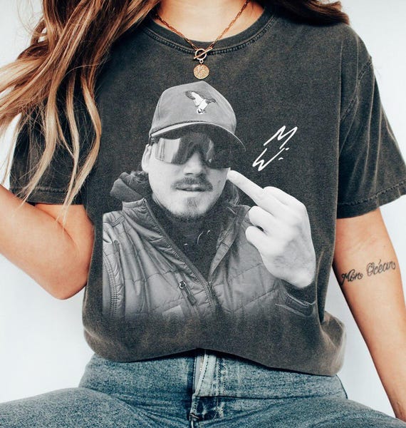 Vintage Morgan Wallen Middle Finger T-Shirt, Still The Problem Tour 2026 Shirt, Morgan Wallen Fan Gift, Nashville Concert Outfit Tee