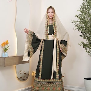 Thobe tradicional palestino-jordano con estampado: conjunto completo de hiyab n.° 128
