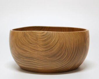 Hand-turned cherry wood bowl | Unique green wood piece | Food-safe oiled finish | Salad bowl | Fruit bowl | Handmade wooden bowl