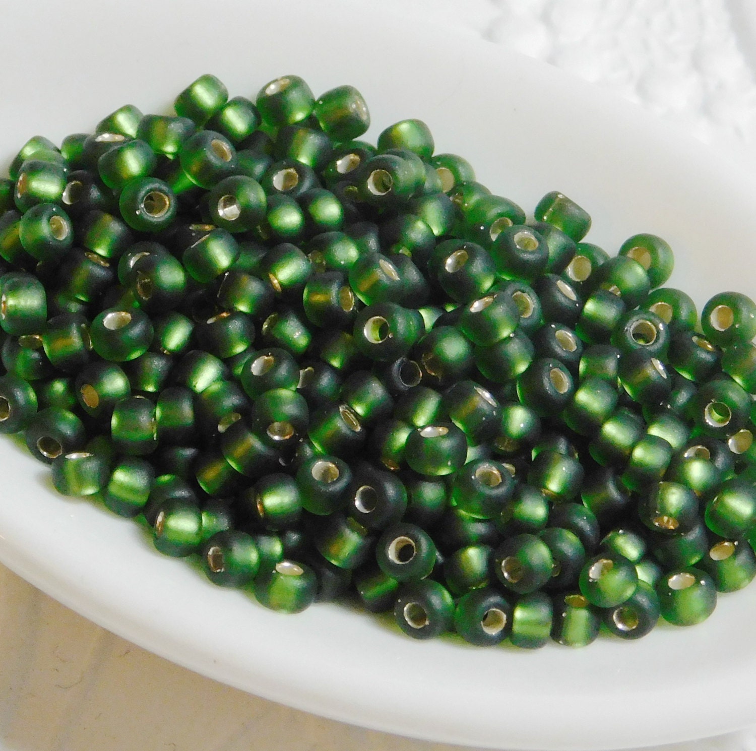 8/0 Japanese Seed Beads_Matte Silverlined Olive Green_Miyuki | Etsy