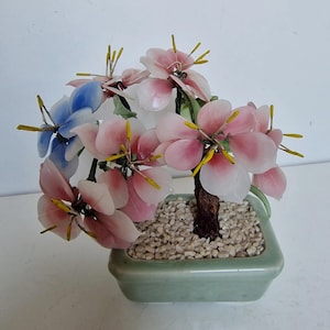 Chinese midcentury flower pot stone gem