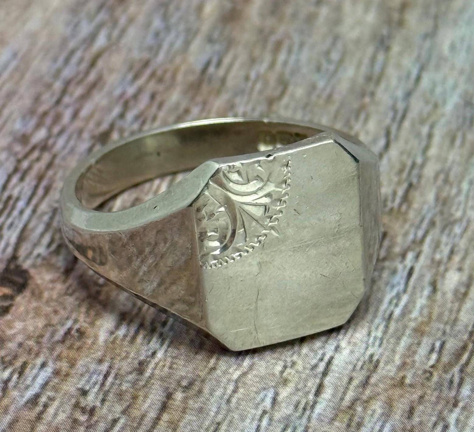 シグネットリング - ビンテージ - Etsy 日本