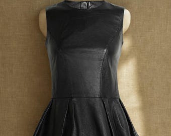 Black Sleeveless Leather Peplum Top for Women – Elegant Slim Fit Blouse